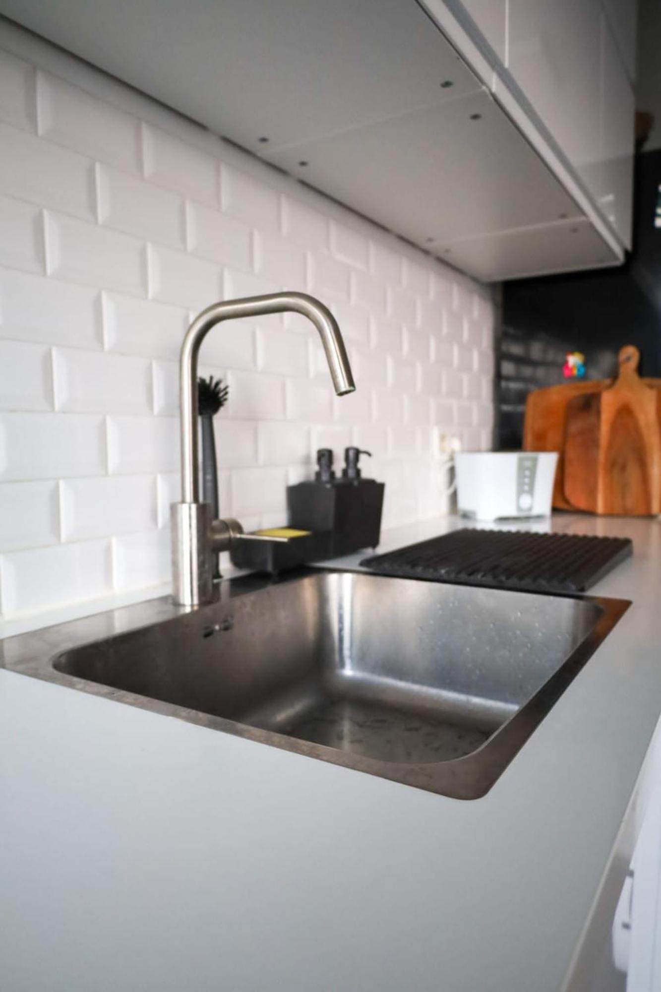 Furnished - Bright, Modern Apartment In Brussels, 15 Minutes Walk From The Atomium Экстерьер фото